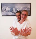 Naudet Julien &amp; Martinez Anne-Claire