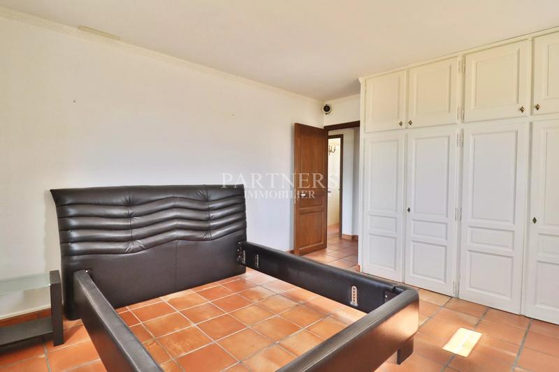 Maison - 178 m² - 7 pièces