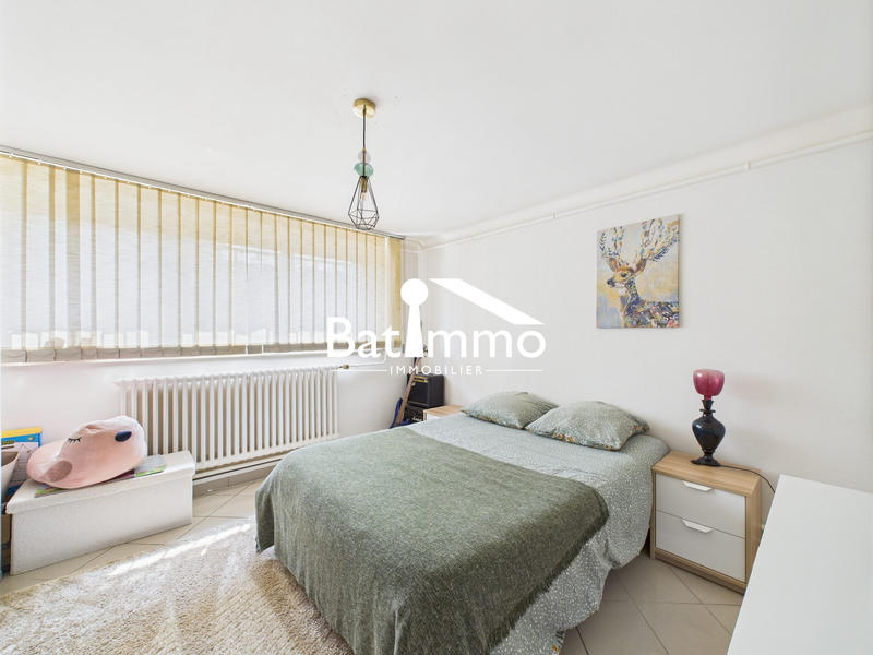 Maison - 121 m² - 5 pièces