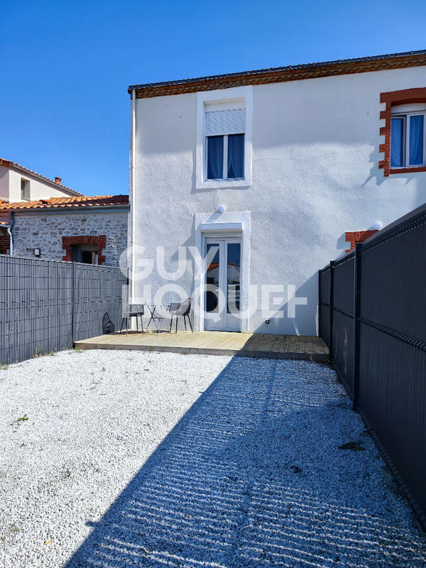 Maison - 90 m² - 5 pièces