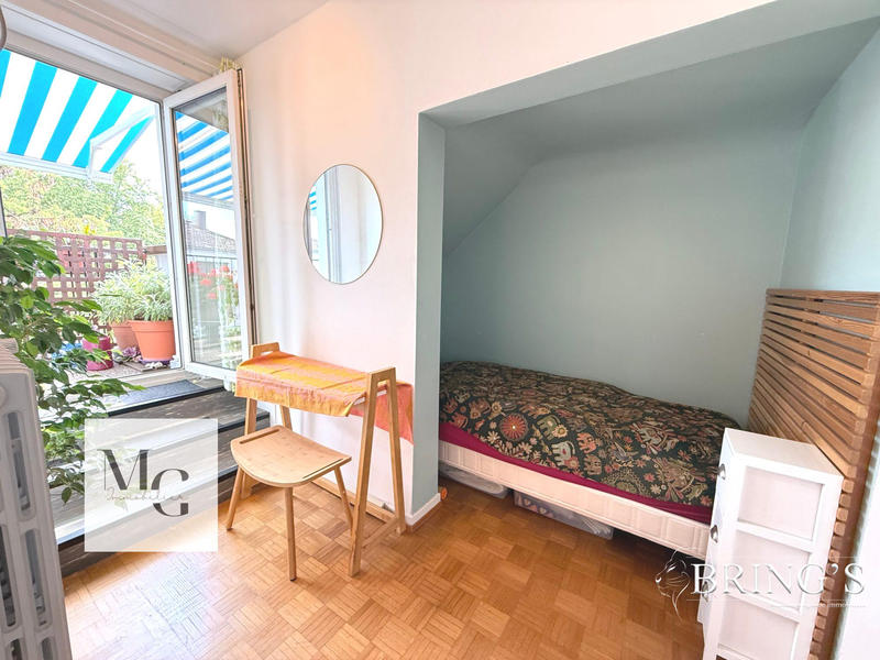 Appartement - 85 m² - 4 pièces