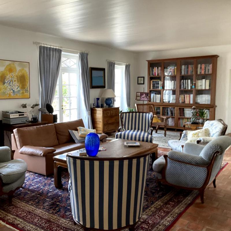 Demeure - 404 m² - 12 pièces