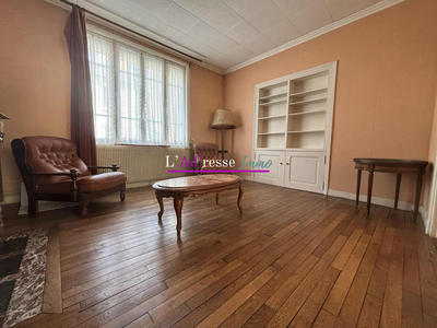 Maison - 92 m² - 6 pièces