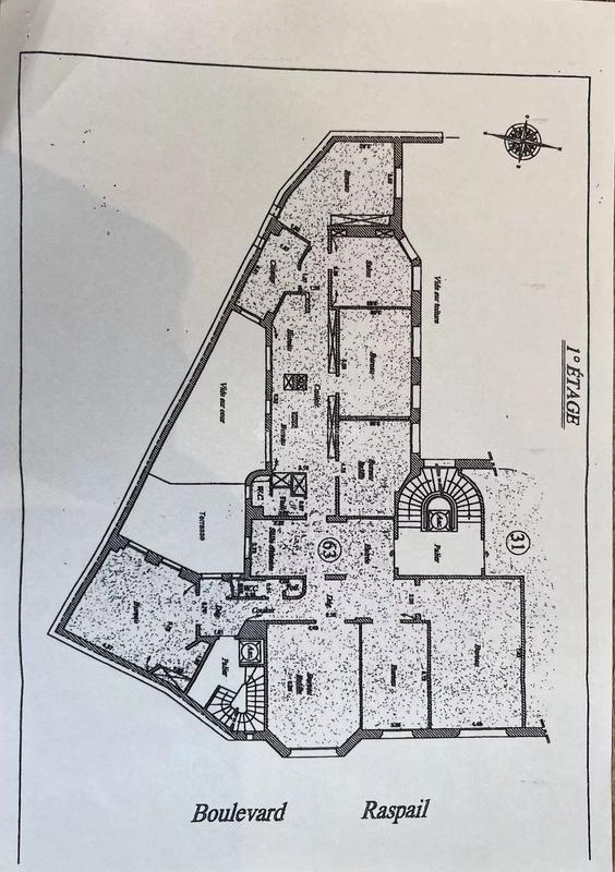 Appartement - 259 m² - 8 pièces