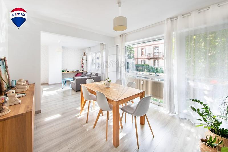 Appartement - 103 m² - 5 pièces