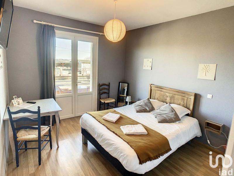 Local commercial - 393 m²