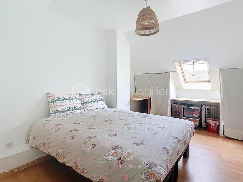 Maison - 126 m² - 7 pièces