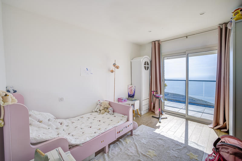 Villa - 144 m² - 5 pièces