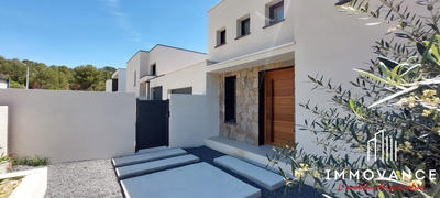 Maison contemporaine - 174 m² - 7 pièces