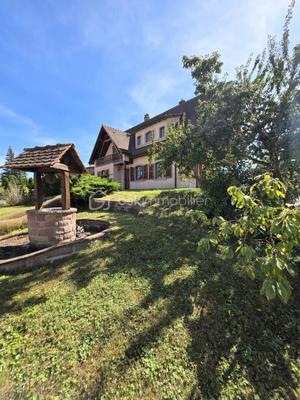 Villa - 215 m² - 5 pièces