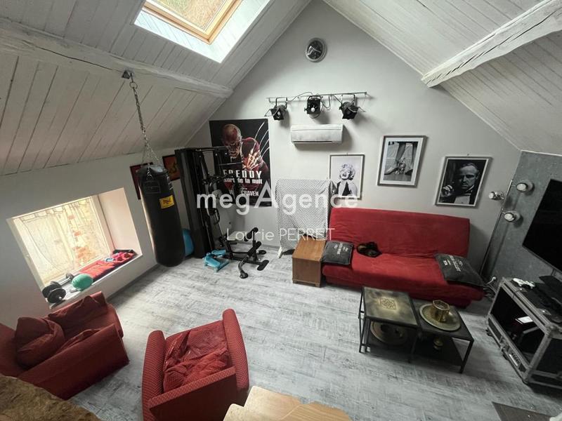 Maison - 140 m² - 5 pièces