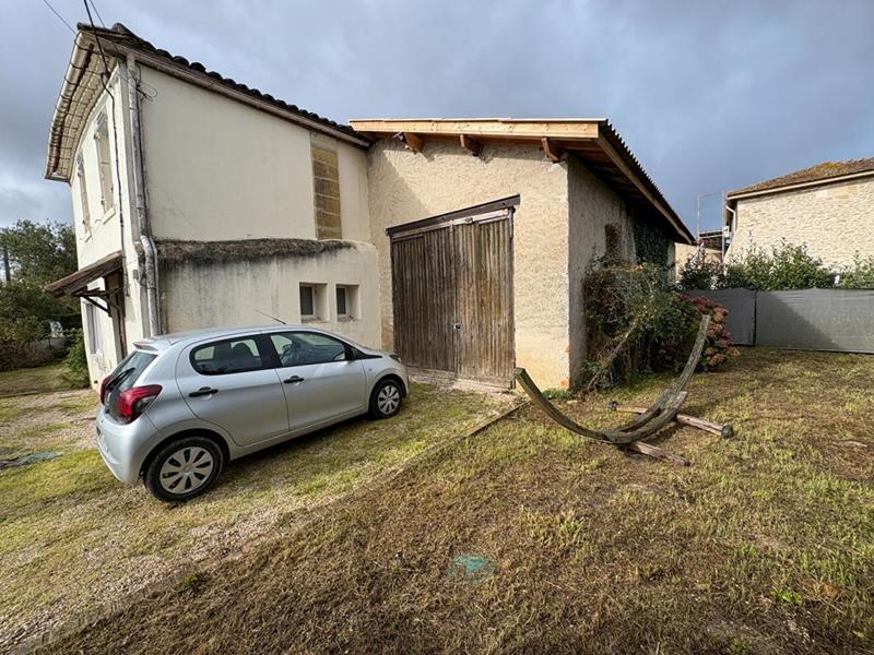 Maison - 138 m² - 5 pièces