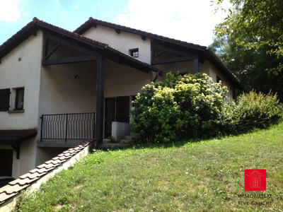 Villa - 188 m² - 8 pièces