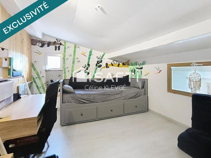 Maison - 90 m² - 5 pièces