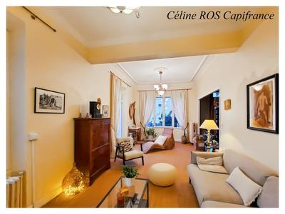 Maison bourgeoise - 323 m² - 11 pièces