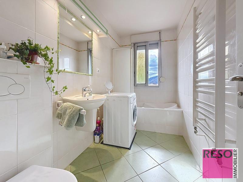 Appartement - 111 m² - 5 pièces