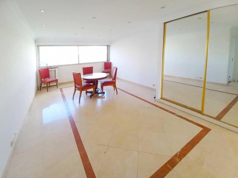 Appartement - 107 m² - 5 pièces