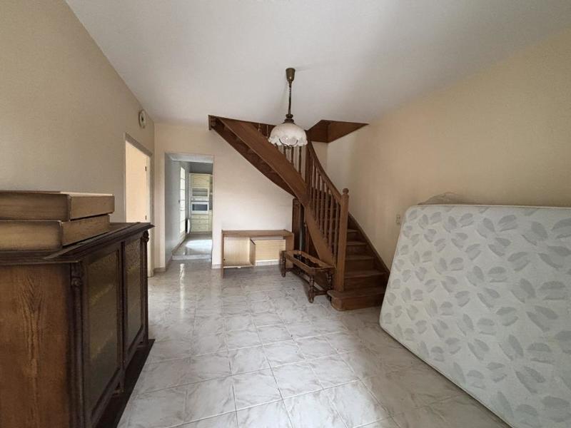 Maison - 216 m² - 11 pièces