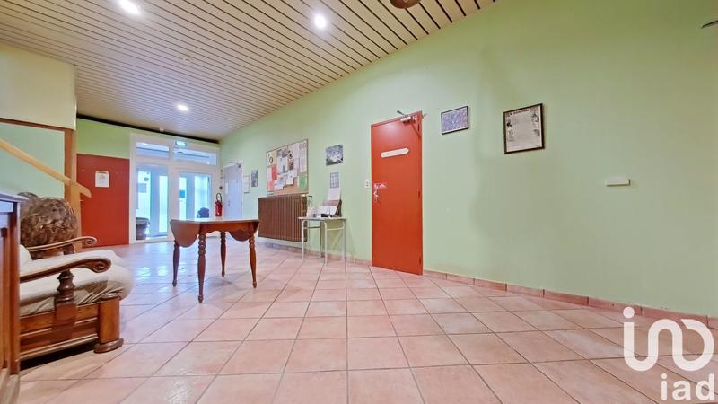 Maison - 891 m² - 15 pièces