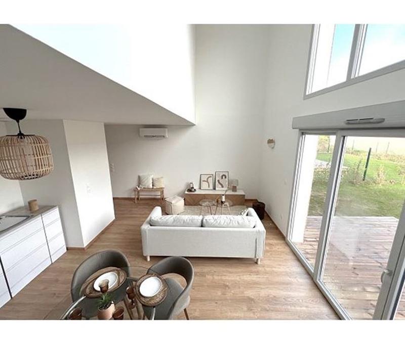 Maison traditionnelle - 80 m² - 4 pièces