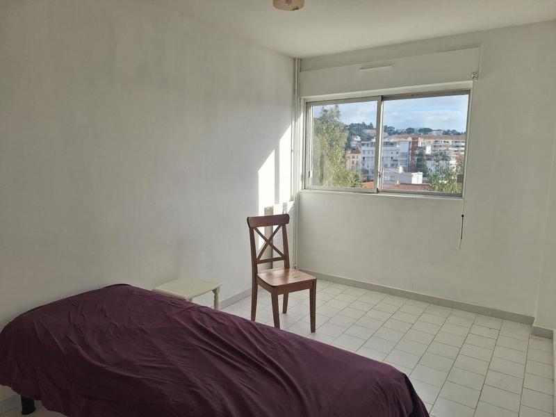 Appartement - 70 m² - 4 pièces