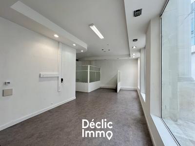 Local d'activités - 190 m² - 4 pièces