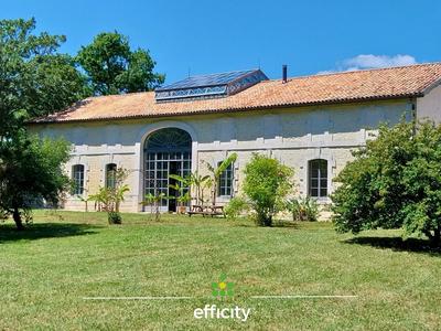 Demeure - 750 m² - 13 pièces