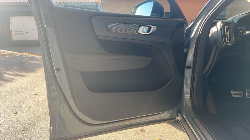 Volvo Xc40 D4 2.0 190 Awd Geartronic8 R-Design