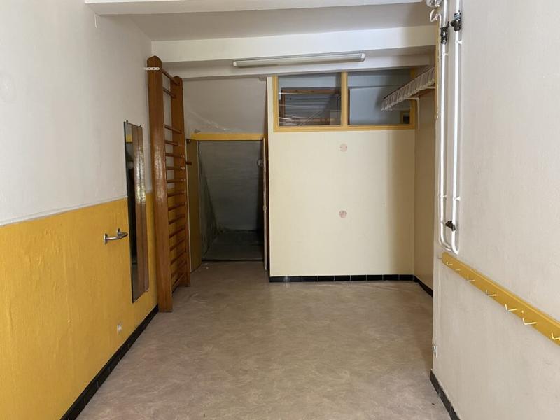 Maison de ville - 240 m² - 12 pièces