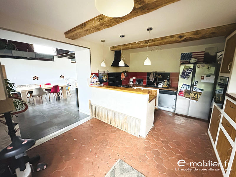 Maison - 190 m² - 7 pièces