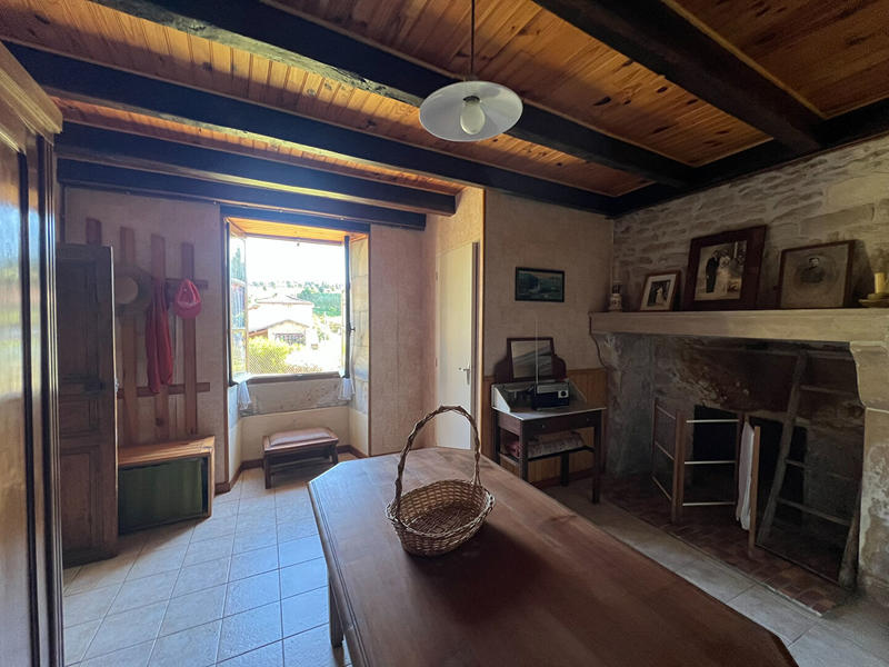 Maison - 190 m² - 7 pièces