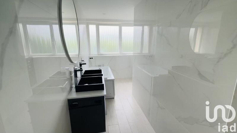 Appartement - 77 m² - 3 pièces