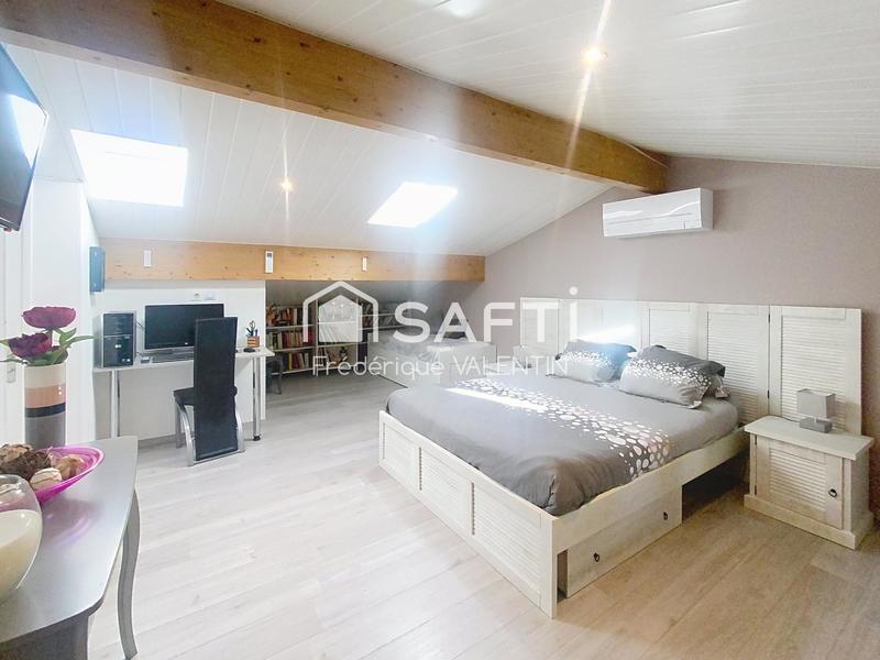 Maison - 160 m² - 5 pièces