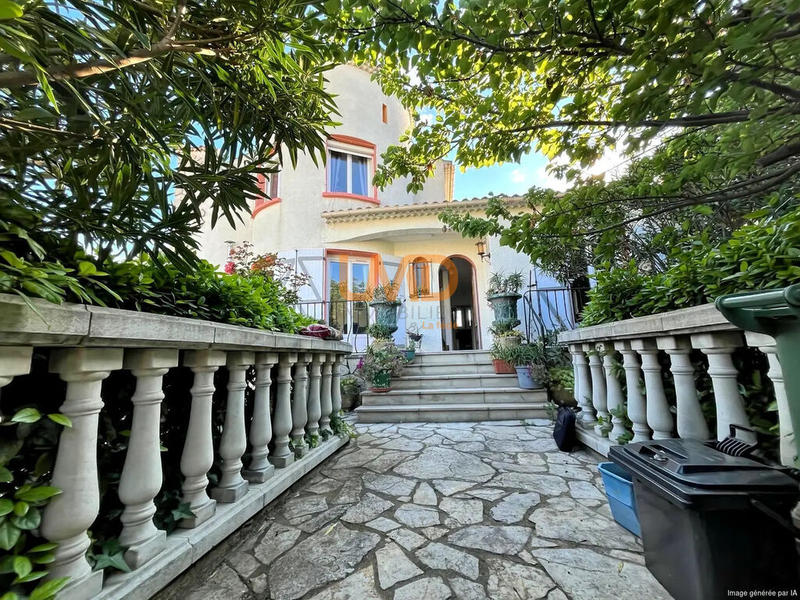 Maison - 160 m² - 8 pièces