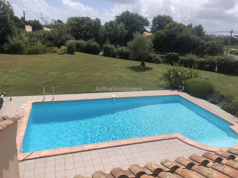 Maison - 135 m² - 5 pièces