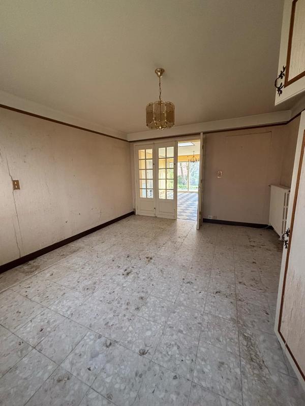 Maison - 143 m² - 6 pièces