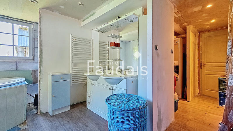 Maison - 123 m² - 4 pièces