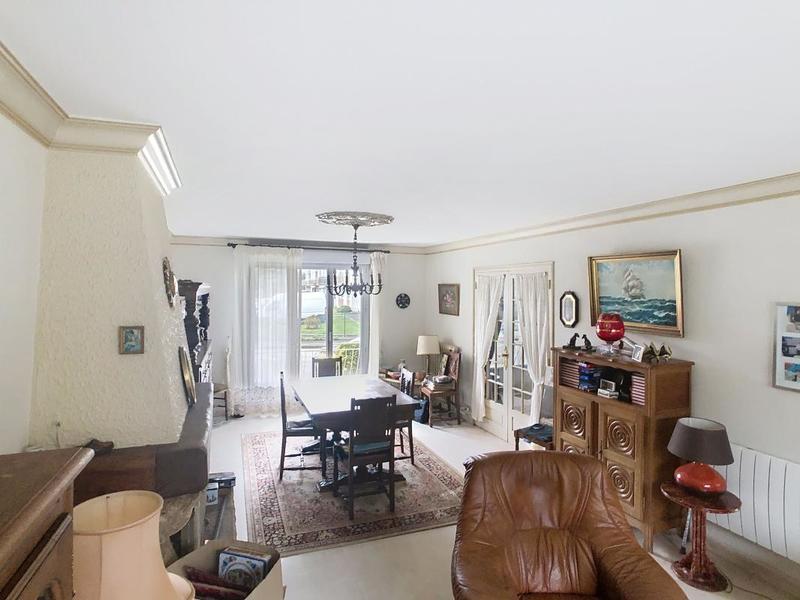 Maison - 123 m² - 5 pièces