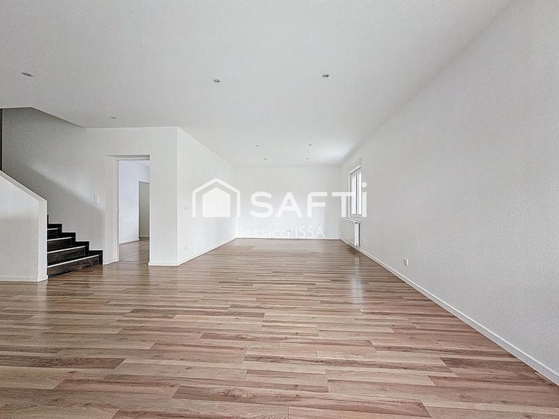 Maison - 110 m² - 6 pièces