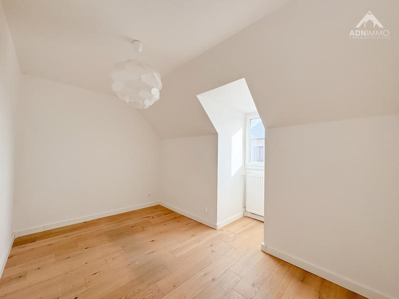 Maison - 145 m² - 6 pièces