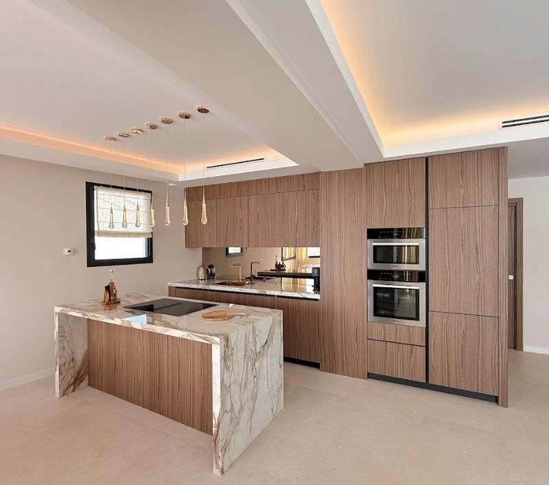 Villa - 247 m² - 6 pièces