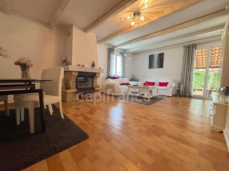 Maison - 87 m² - 4 pièces