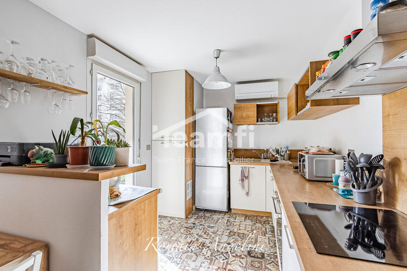 Appartement - 70 m² - 3 pièces