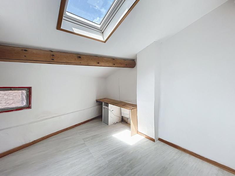Maison - 85 m² - 5 pièces