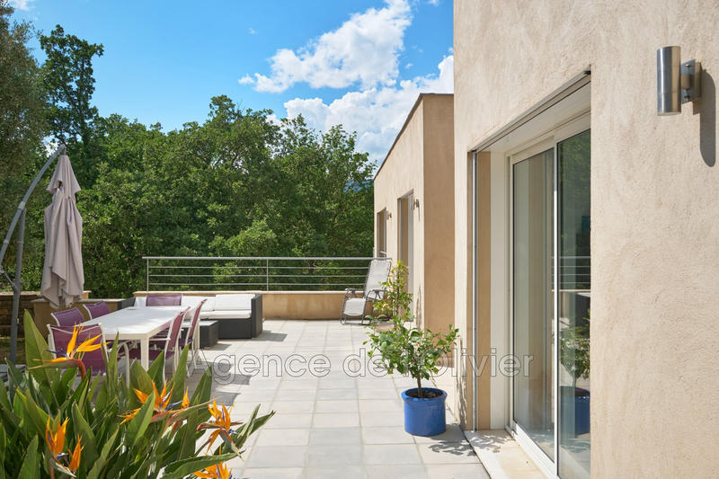 Maison contemporaine - 137 m² - 6 pièces