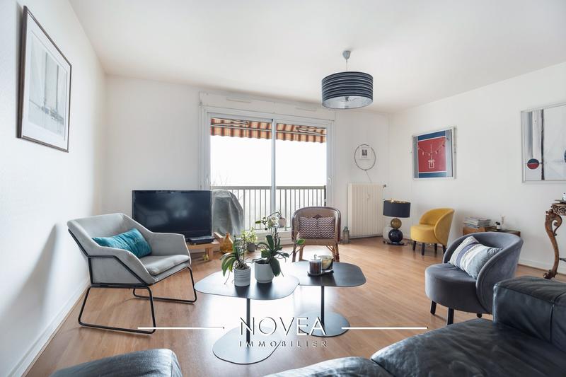 Appartement - 136 m² - 5 pièces