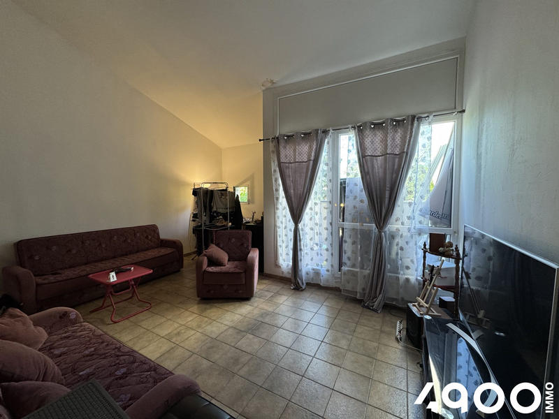 Duplex - 94 m² - 4 pièces