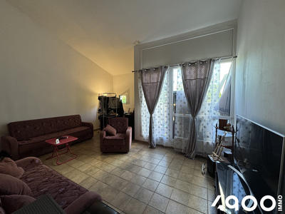 Duplex - 94 m² - 4 pièces