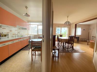 Appartement - 77 m² - 4 pièces