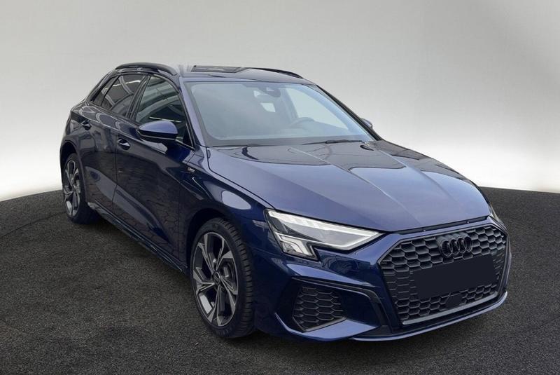 Audi A3 sportback 40 TFSIe 204 s-Line Hybride Rechargeable / Apple Caraply Android Auto Regulateur de Distance Keyless Coffre Elec